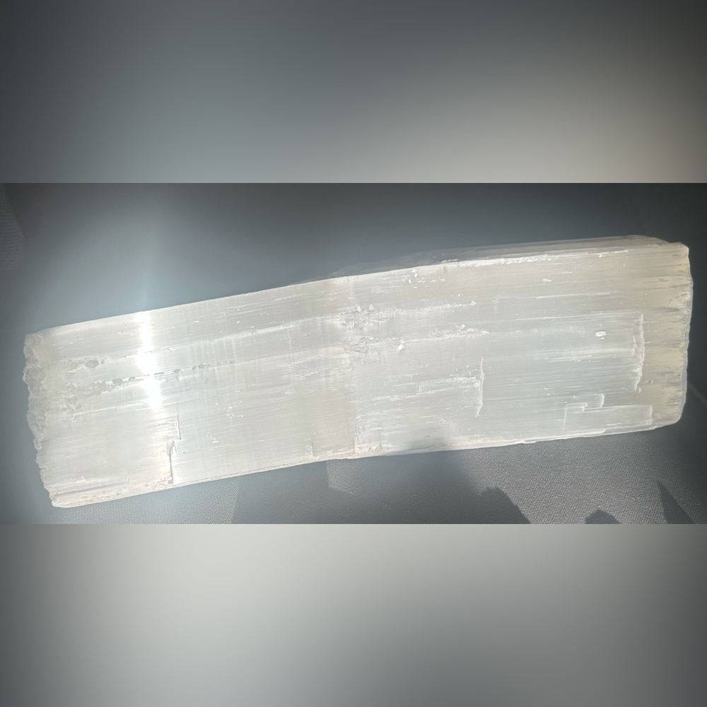 HUGE SELENITE LOG